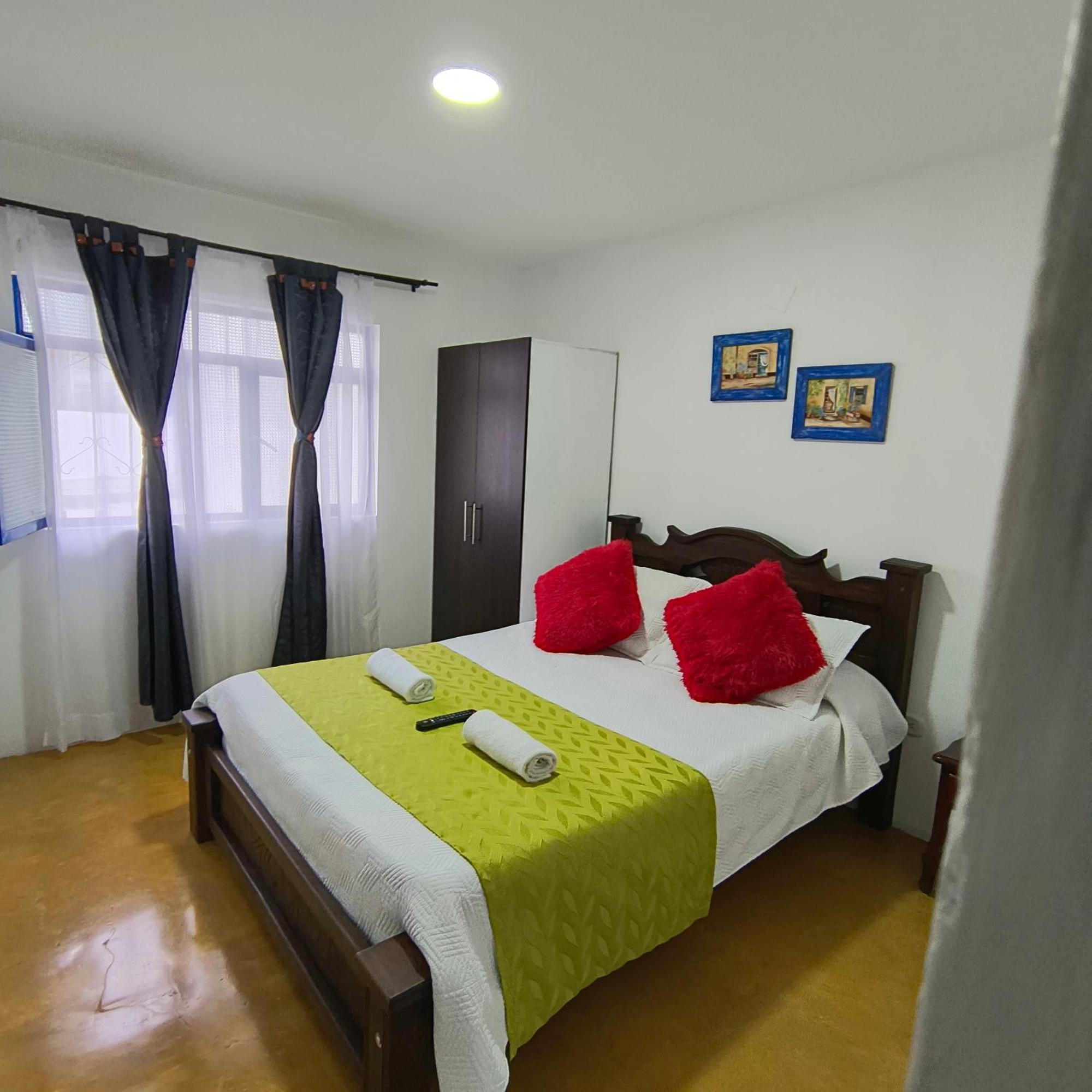 Hostal Villa Del Sol サレント エクステリア 写真